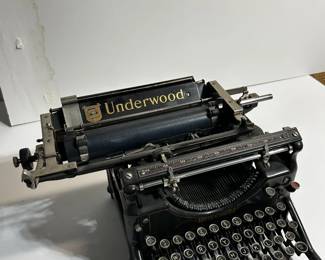 Underwood Typrwiter from the early 1900's