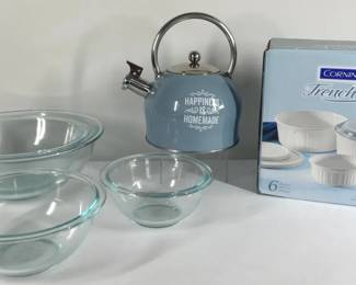 CorningWare, Pyrex Kitchen Cookware Collection