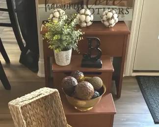 Rustic Home Dcor With Tables, Wall Sign, Basket Accessories