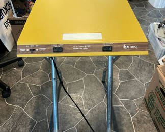 Lot 5: Kenco vintage projector/room light on folding stand
