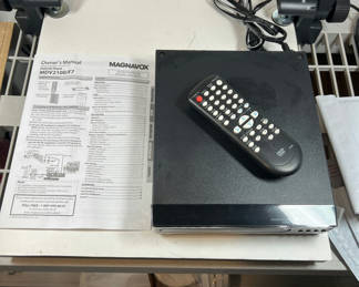 Lot 20: Magnavox MDV2100 DVD Player with Remote and Manual LIKE NEW