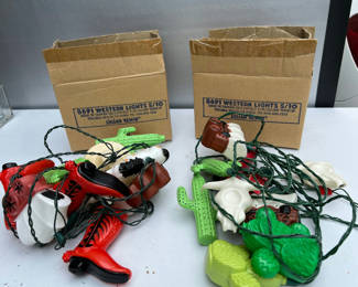 Lot 146: Southwestern-themed novelty string lights
