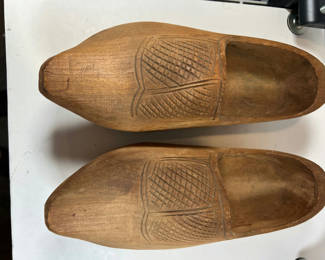 Lot 17: Pair of carved wooden Dutch clogs - Made in Holland