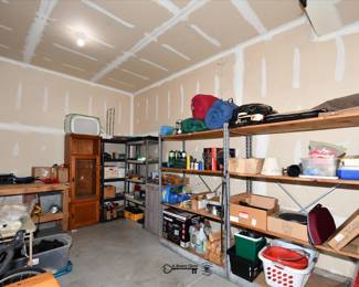 562Garage