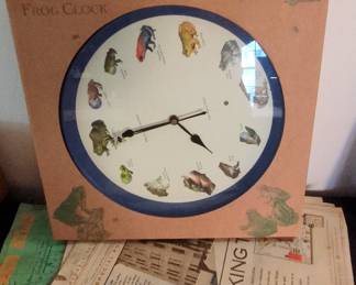 Discovery Channel New World Frog Clock