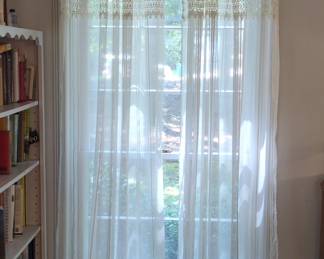 Vintage Crochet Lace Valance with Sheer Curtain Panels