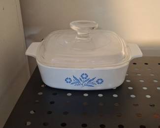 CorningWare Cornflower Blue 1.5 Quart Casserole Dish with Lid