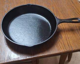 Harry's Farmers Market Promotional Cast Iron Skillet