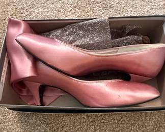 Vintage Mauve Formal Gown and Matching Satin Heels