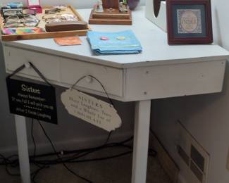 Vintage Painted Corner Vanity Table