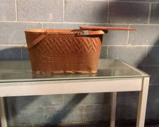 Vintage Redmon Woven Picnic Basket