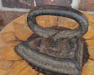 Antique Cast Iron Sad Iron