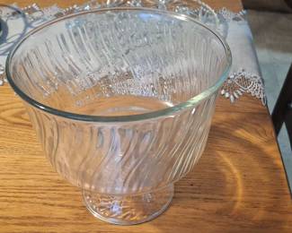 Vintage E.O. Brody Clear Glass Swirl Pedestal Bowl