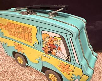 Scooby-Doo Mystery Machine Tin Lunchbox