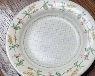 Royal Doulton Everyday Gingham Floral Salad Plate