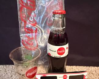 World of Coca-Cola 2003 125th Anniversary Souvenir Set