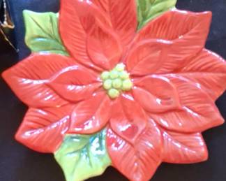 Vintage Atlantic Mold Poinsettia Serving Dish