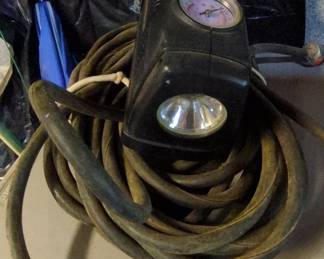 Hyper Tough 12V DC Tire Inflator with Work Light