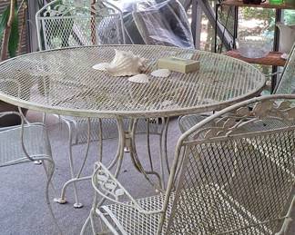 Vintage Woodard Wrought Iron Patio Set
