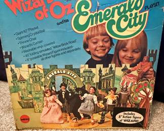 1974 Mego Wizard of Oz Emerald City Playset