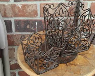 Southern Living At Home Rosedale Wrought Iron Basket Set