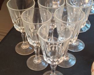 Cristal D'Arques-Durand Chantelle Pattern Cordial Glasses
