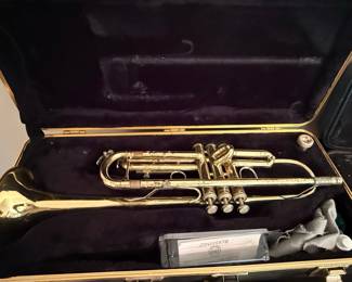 Bach TR300 Student Trumpet