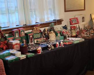 Fitz and Floyd Christmas Collectibles Collection