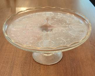 Jeanette Harp Pattern Cake Stand