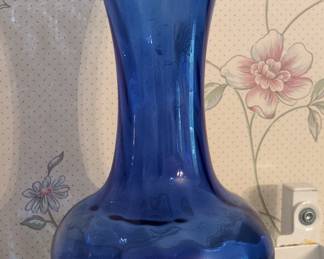 Indiana Glass Cobalt Blue "Illusions" Vase