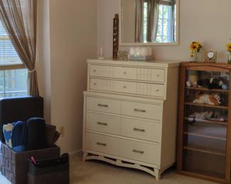 Mid-Century Modern White Painted Chest of Drawers
