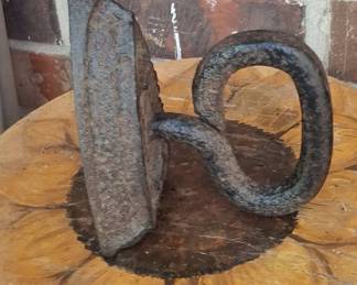 Antique Cast Iron Sad Iron