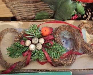 House of Lloyd "Christmas Bird" Wreath Decoration