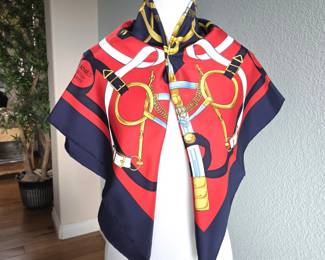 Hermès Éperon d’Or by Henri d’Origny Silk Carré 90 Scarf – Red Navy Gold Equestrian Design
