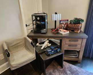 PB Teen Desk