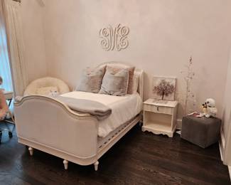 PB Full Bed