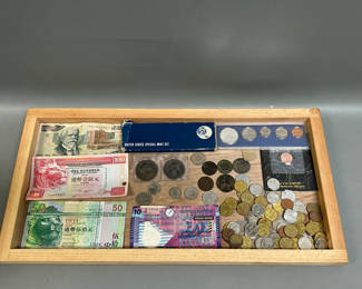 Lot 29: US and Foreign Money 