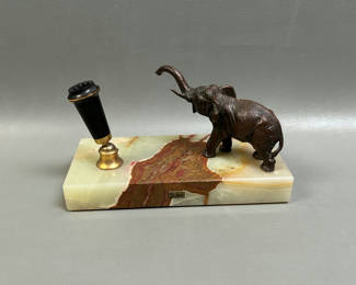 Lot 17: Parker Desk Set Onyx Bronze Elephant Fountain Pen Holder 