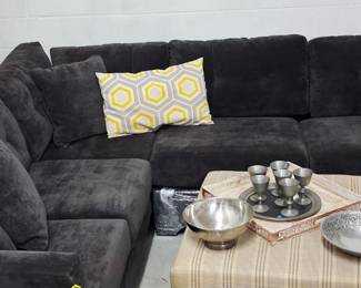 Mint High End Sectional. Barely Used
