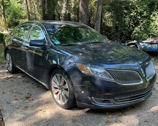 2013 Lincoln MKS 