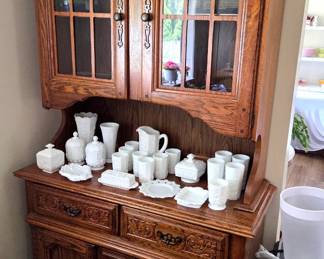 Soild wood Hutch made by Virgina House
