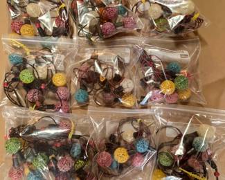 Lots of Vintage Snowball Lights and they all work!