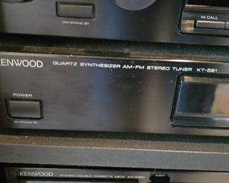 Kenwood KT Quartz Synthesizer AMFM Stereo Tuner