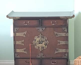 Vintage Korean Tansu Style 5- Drawer Chest/ Nightstand