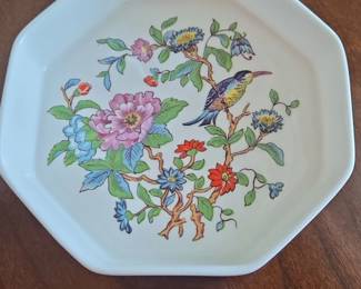 Aynsley Pembroke Octagonal Plate with Bird and Floral Motif