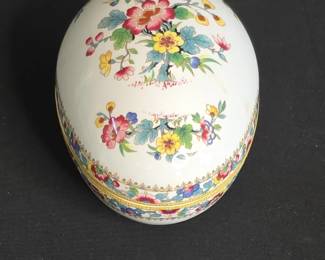 Coalport Bone China Ming Rose Egg Box