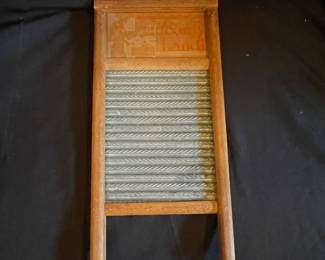 Vintage National Washboard Co. "Handy" Washboard