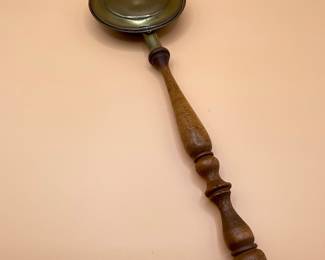 Vintage Brass Bed Warmer with Turned Wood Handle