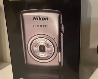 Nikon Coolpix S01 Digital Camera