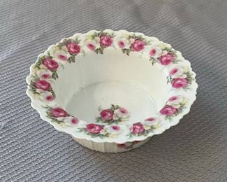 Royal Albert Lavender Rose Fruit Bowl
